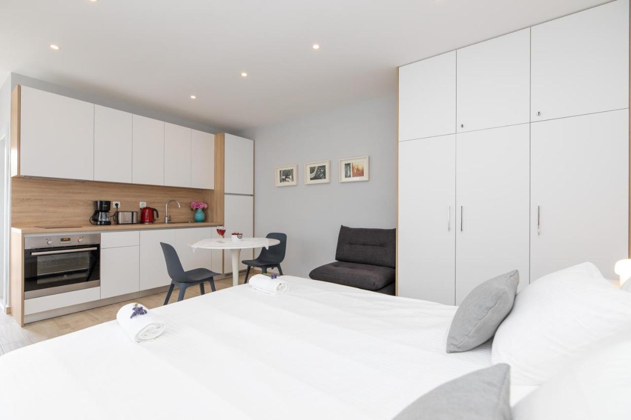 Apartman Ruzica プチシャ エクステリア 写真