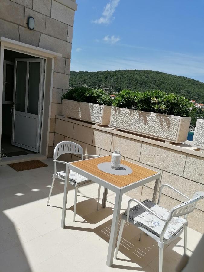 Apartman Ruzica プチシャ エクステリア 写真