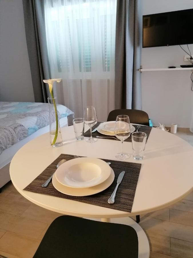 Apartman Ruzica プチシャ エクステリア 写真